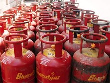 LPG Cylinder: মাত্র ১৫ টকাতে ৰন্ধন গেছ চিলিণ্ডাৰ বুক কৰক, কিন্তু কেনেকৈ সম্ভৱ জানক -