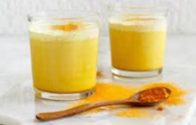 ‘Golden Milk’ ৰ উপকাৰিতাৰ বিষয়ে জানো আহক