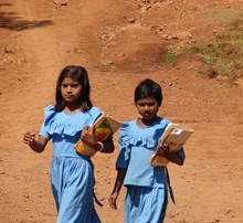 Rajshri Yojana: প্ৰতিজনী ছোৱালীয়ে পাব ২৫,০০০ টকাৰ বৃত্তি, কেনেদৰে লাভ কৰিব এই আচঁনিৰ ধন?