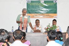 লাভজনক উপাৰ্জনৰ বাবে নগাঁৱৰ কৃষি বিজ্ঞান কেন্দ্ৰত আলুৰ জাত নিৰ্ধাৰণ