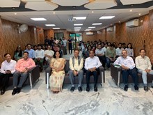 কৃষি জাগৰণ চৌপালত উপস্থিত I.I.L.ৰ মুখ্য সঞ্চালক ৰাজেশ আগৰৱাল