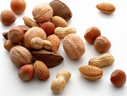 Side effects of eating nuts