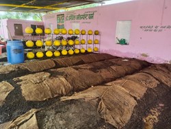 Farmer Shravan Kumar earns lakhs of rupees annually from organic farming