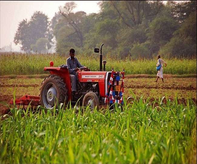 Centre to give 50 percent subsidy on Buying Tractor