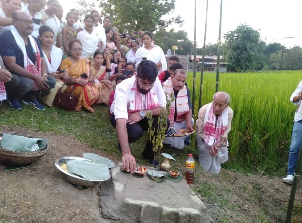 Sibsagar DC observes Kati Bihu rituals