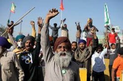 Farmer Protest: Garjana Rally at Ramlila Maidan