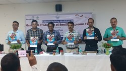 Building training on artificial breeding and production of small fish