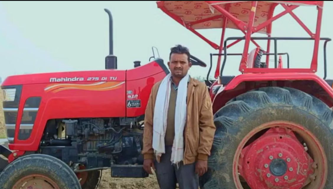 Uttar Pradesh farmer Ram Santosh with Mahindra 275 DI TU PP tractor
